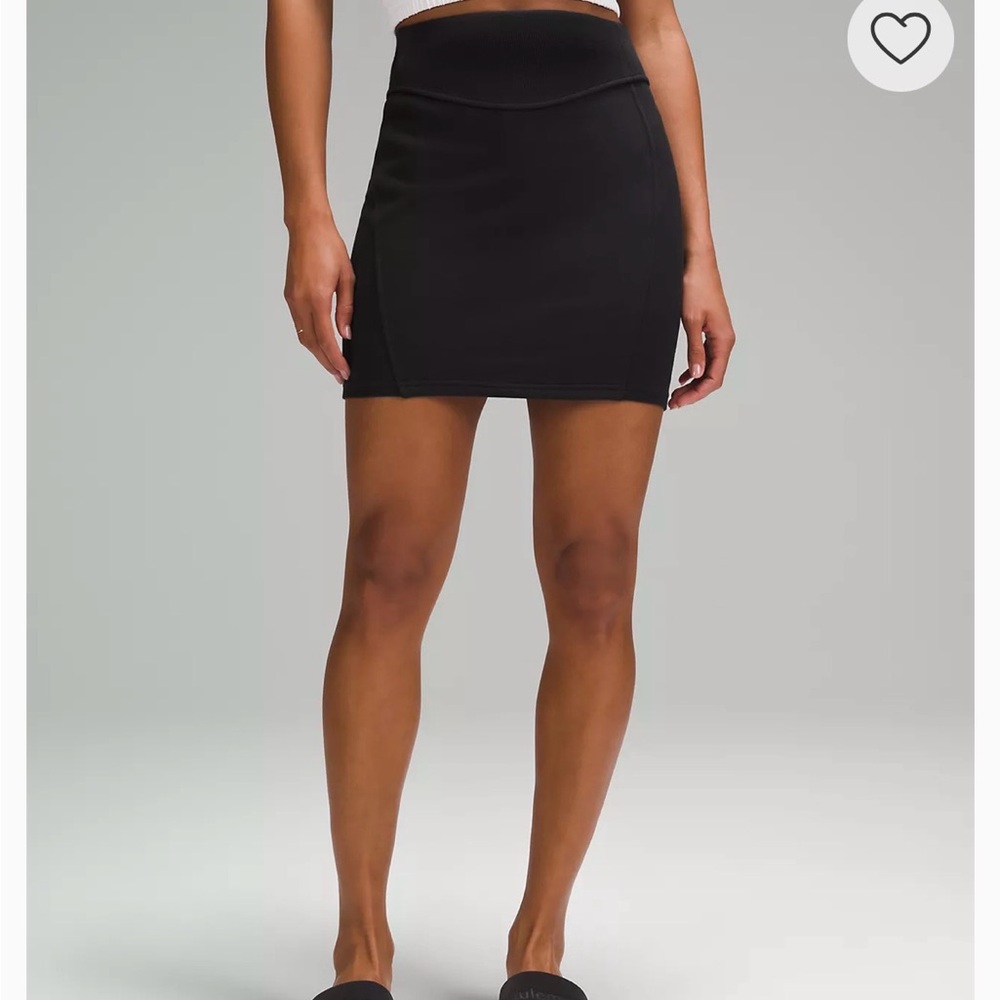 Lululemon Scuba HR Black Mini Skirt